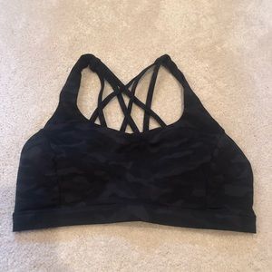Lululemon sports bra